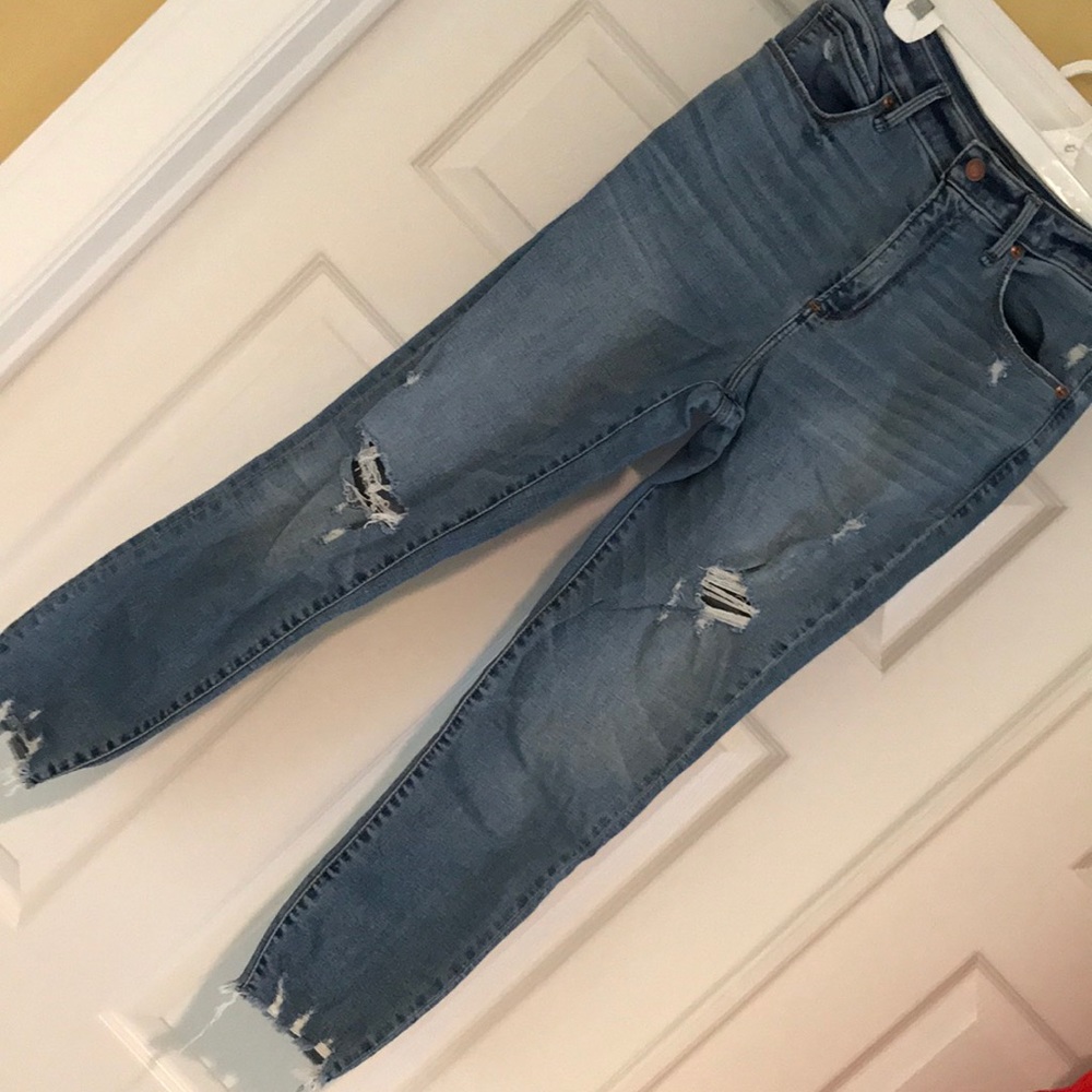 A&F Curve Love hi-rise super skinny ankle jean 10R